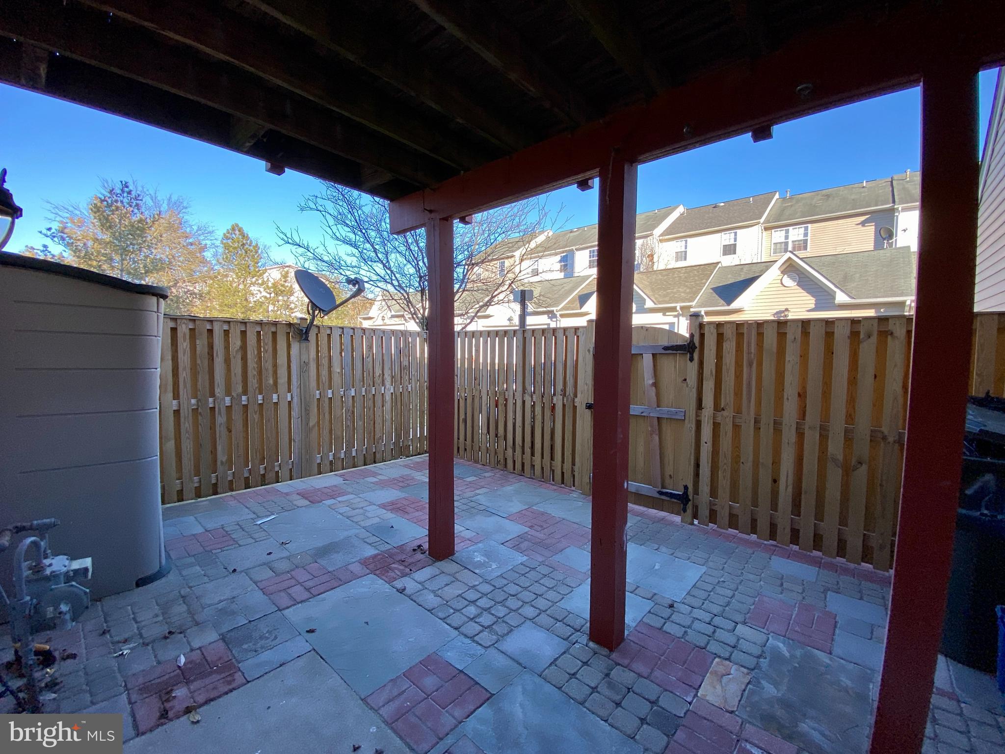 22914 Oakgrove Road Sterling, VA 20166 - Photo 41 of 42 Rear patio
