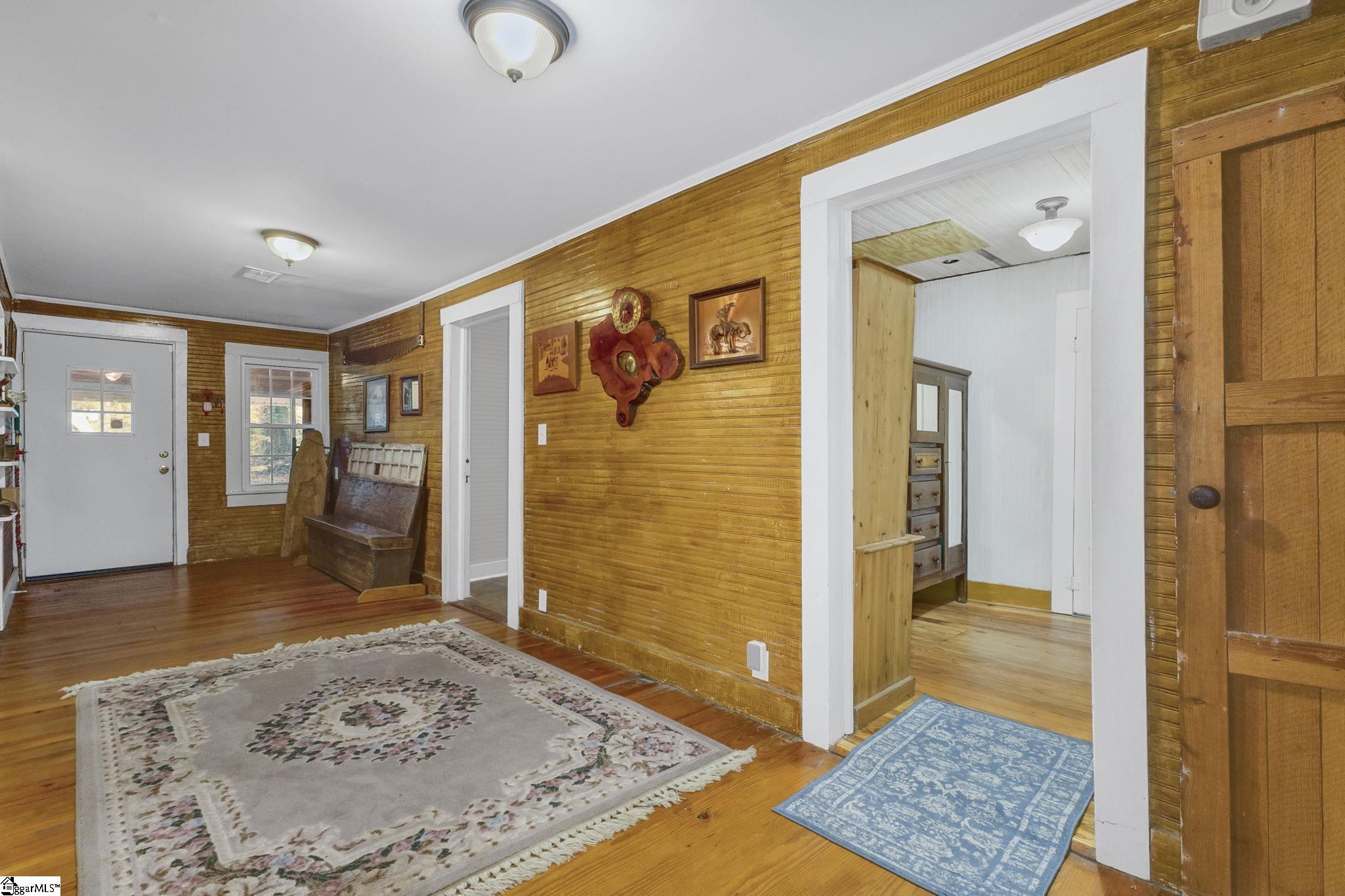 2444 Abner Creek Road Duncan, SC 29651 - Photo 11 of 34