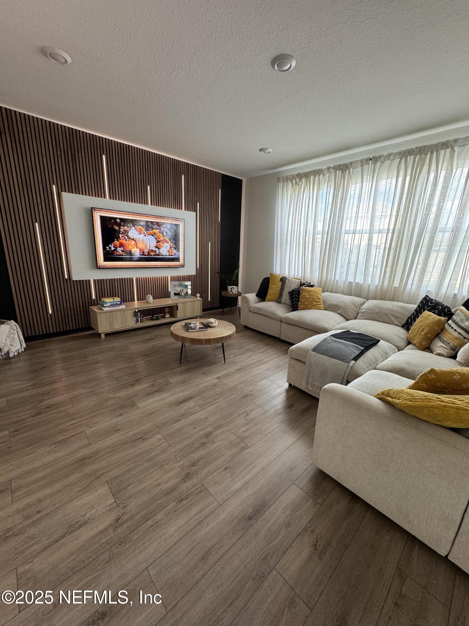 378 Boulder Lane Jacksonville, FL 32259 - Photo 3 of 28 living room 1