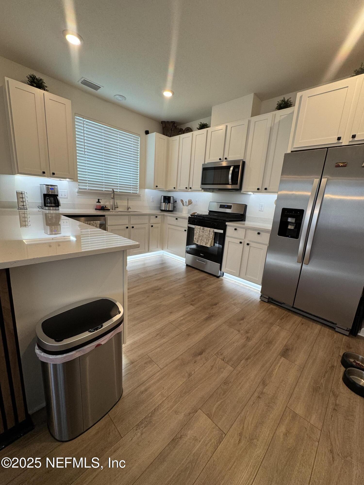 378 Boulder Lane Jacksonville, FL 32259 - Photo 5 of 28 kitchen 1