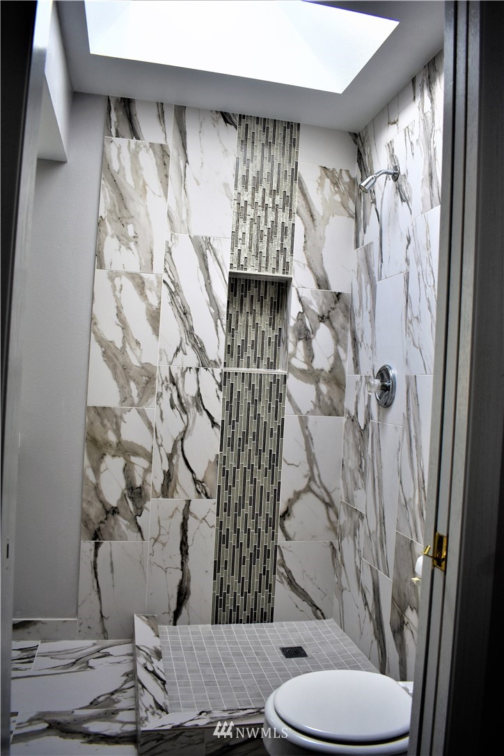 6423 Cady Road Everett, WA 98203 - Photo 9 of 23