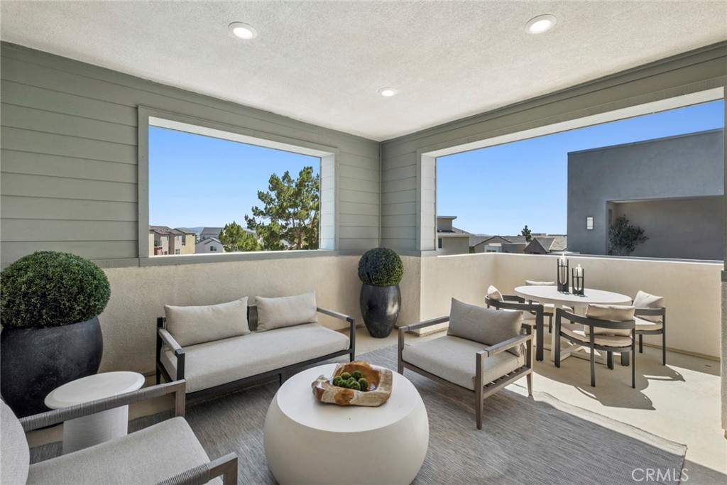 327 Baluster Irvine, CA 92618 - Photo 31 of 75