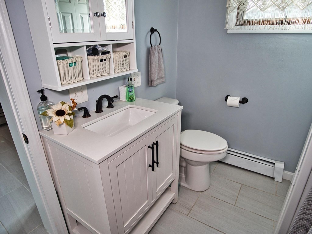 857 New Boston Road Fall River, MA 02720 - Photo 7 of 42 Gallery Image 7