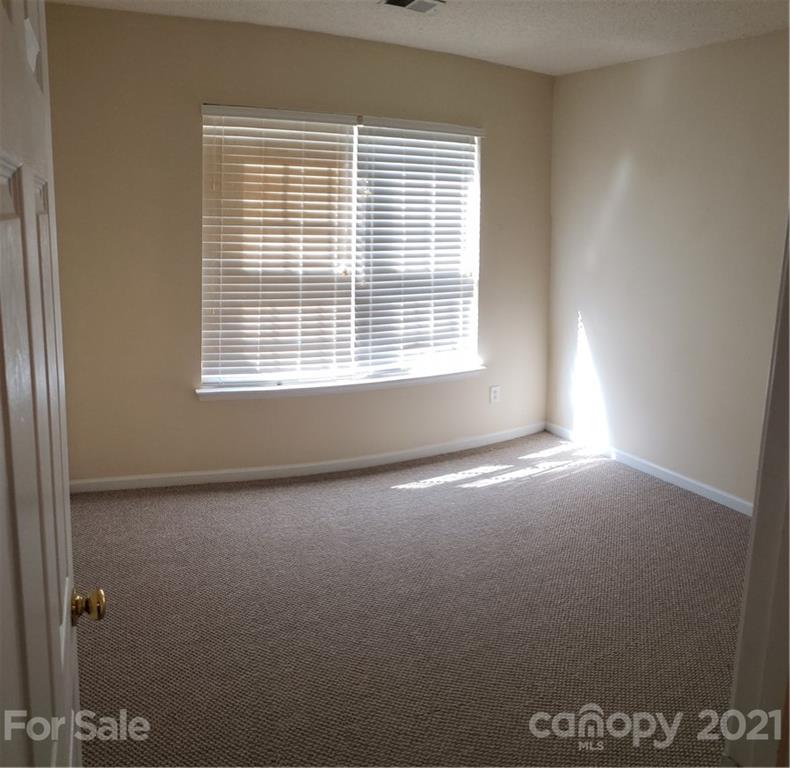 11307 Stone Trail Road Charlotte, NC 28213 - Photo 13 of 19