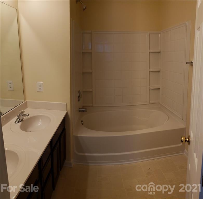 11307 Stone Trail Road Charlotte, NC 28213 - Photo 17 of 19