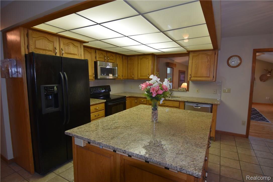 7800 West Allen Road Fowlerville, MI 48836 - Photo 15 of 66 DSC_0365.JPG