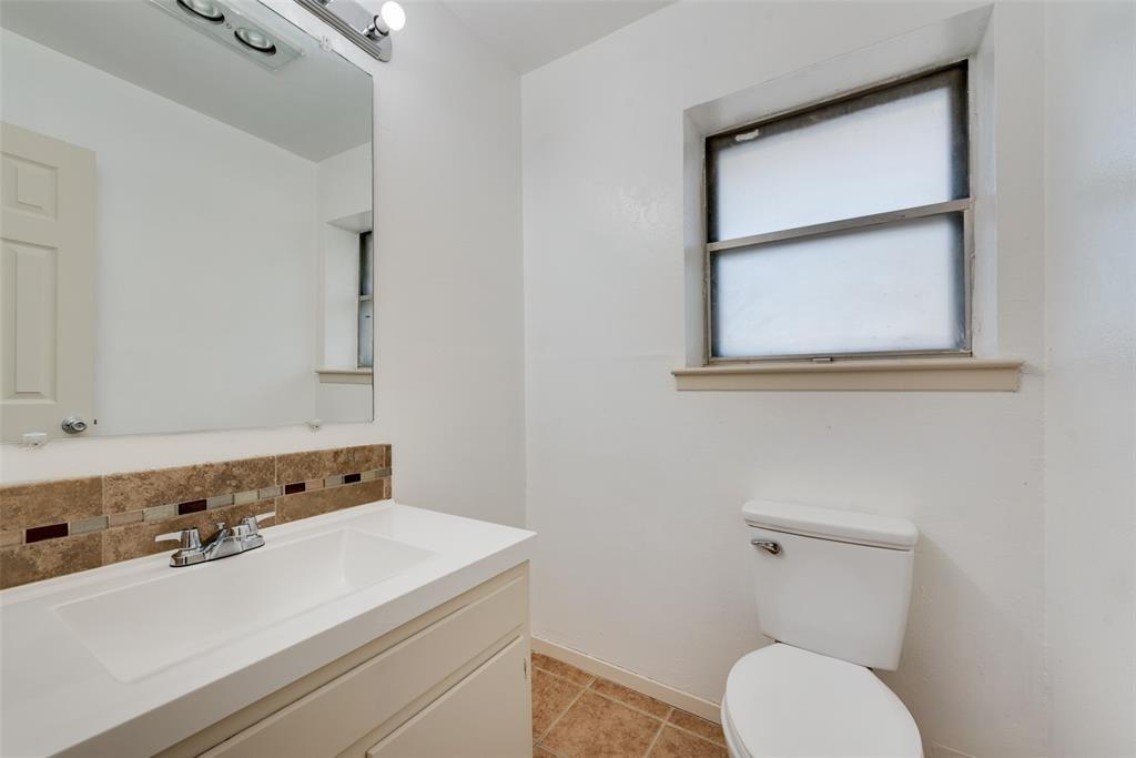 6214 Capestone Drive Dallas, TX 75217 - Photo 14 of 20