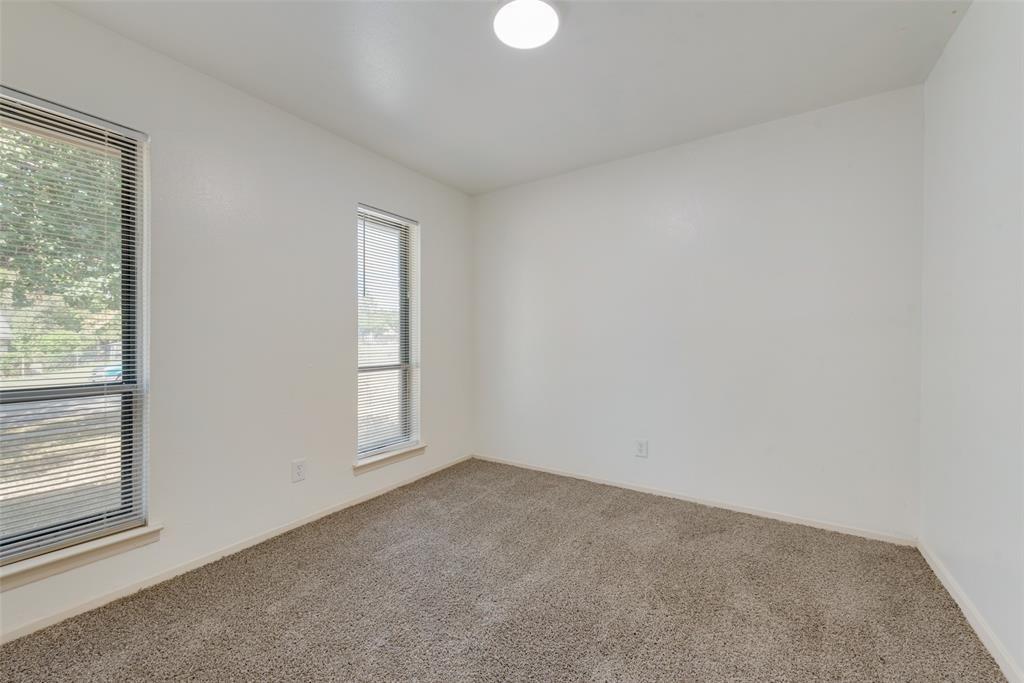 6214 Capestone Drive Dallas, TX 75217 - Photo 17 of 20