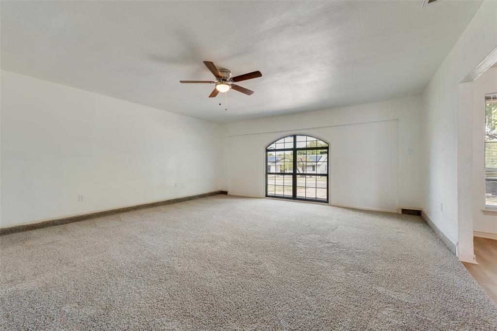 6214 Capestone Drive Dallas, TX 75217 - Photo 7 of 20