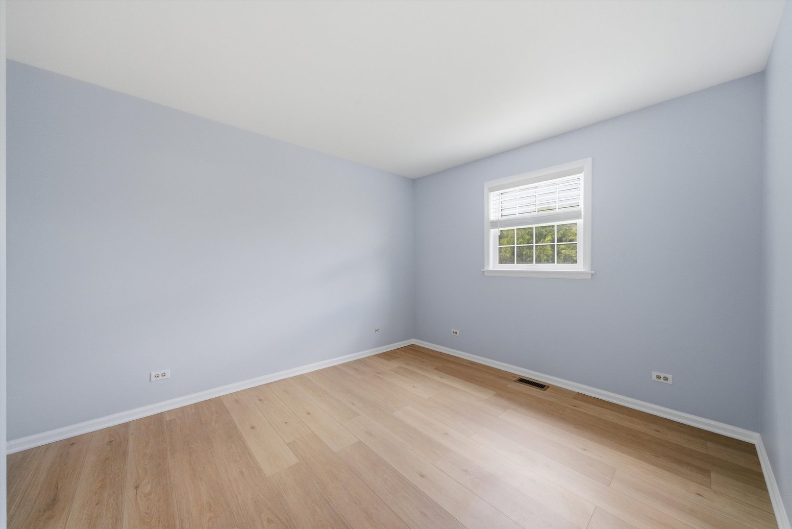 2138 Rugen Road, Unit A Glenview, IL 60026 - Photo 15 of 30