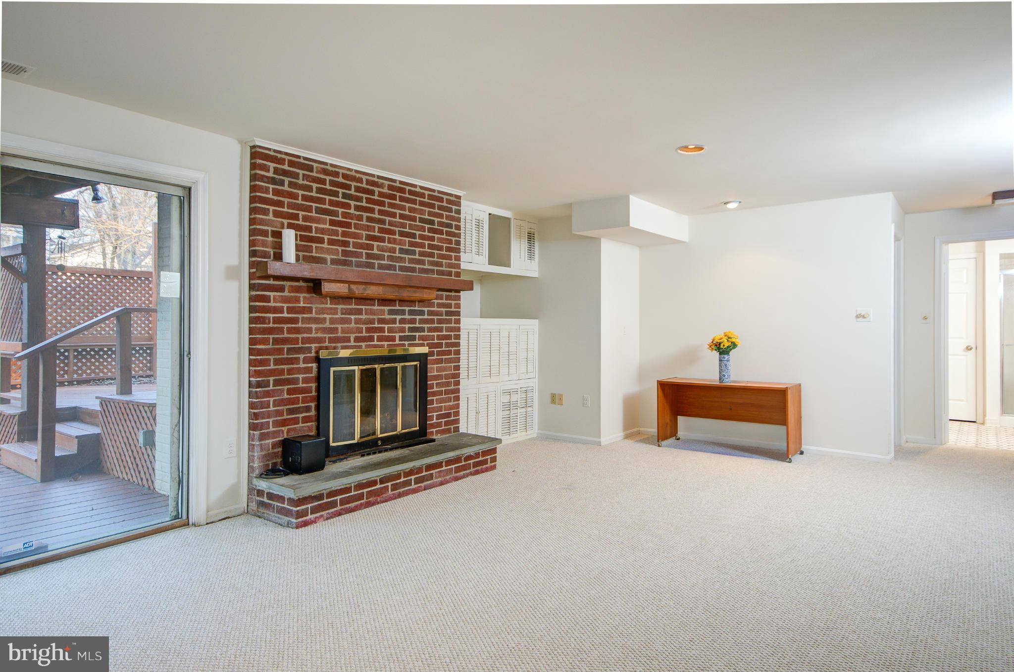 1734 Stonebridge Road Alexandria, VA 22304 - Photo 15 of 21 Family Room