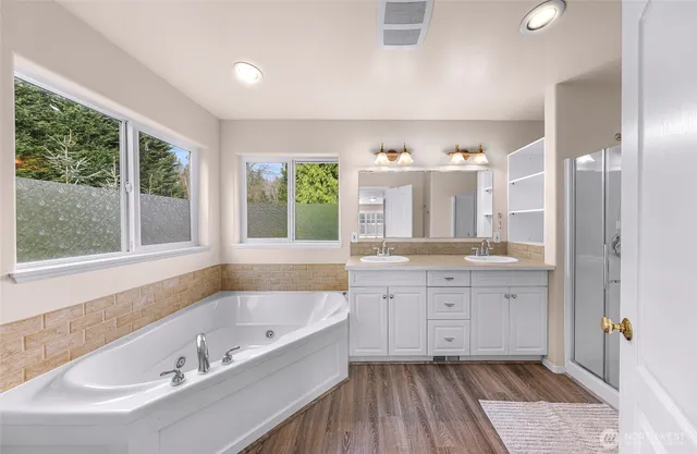 $899,000 | 2976 Upland Way, Ferndale, WA 98248