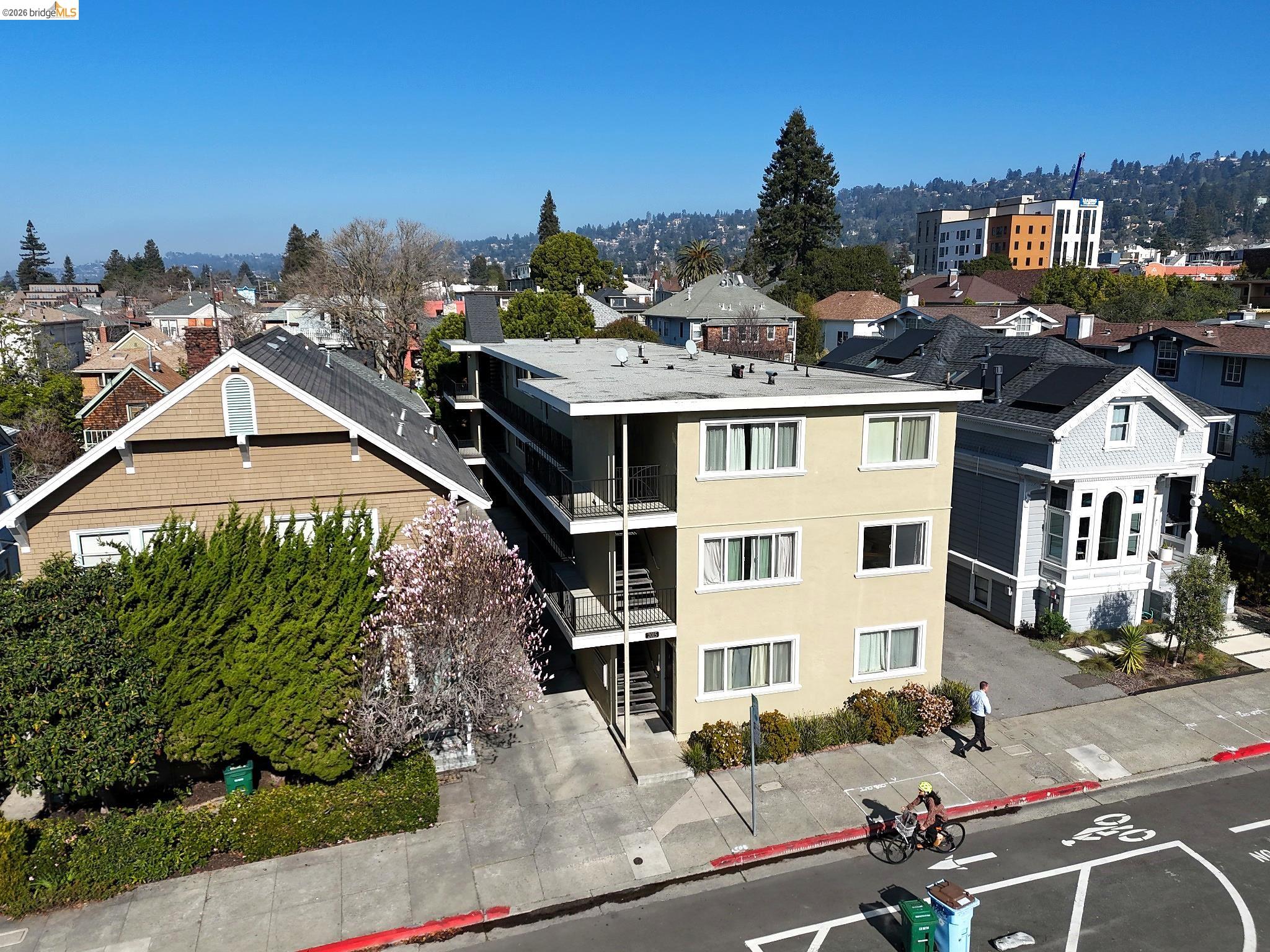 2015 Hearst Avenue Berkeley, CA 94709 - Photo 1 of 25