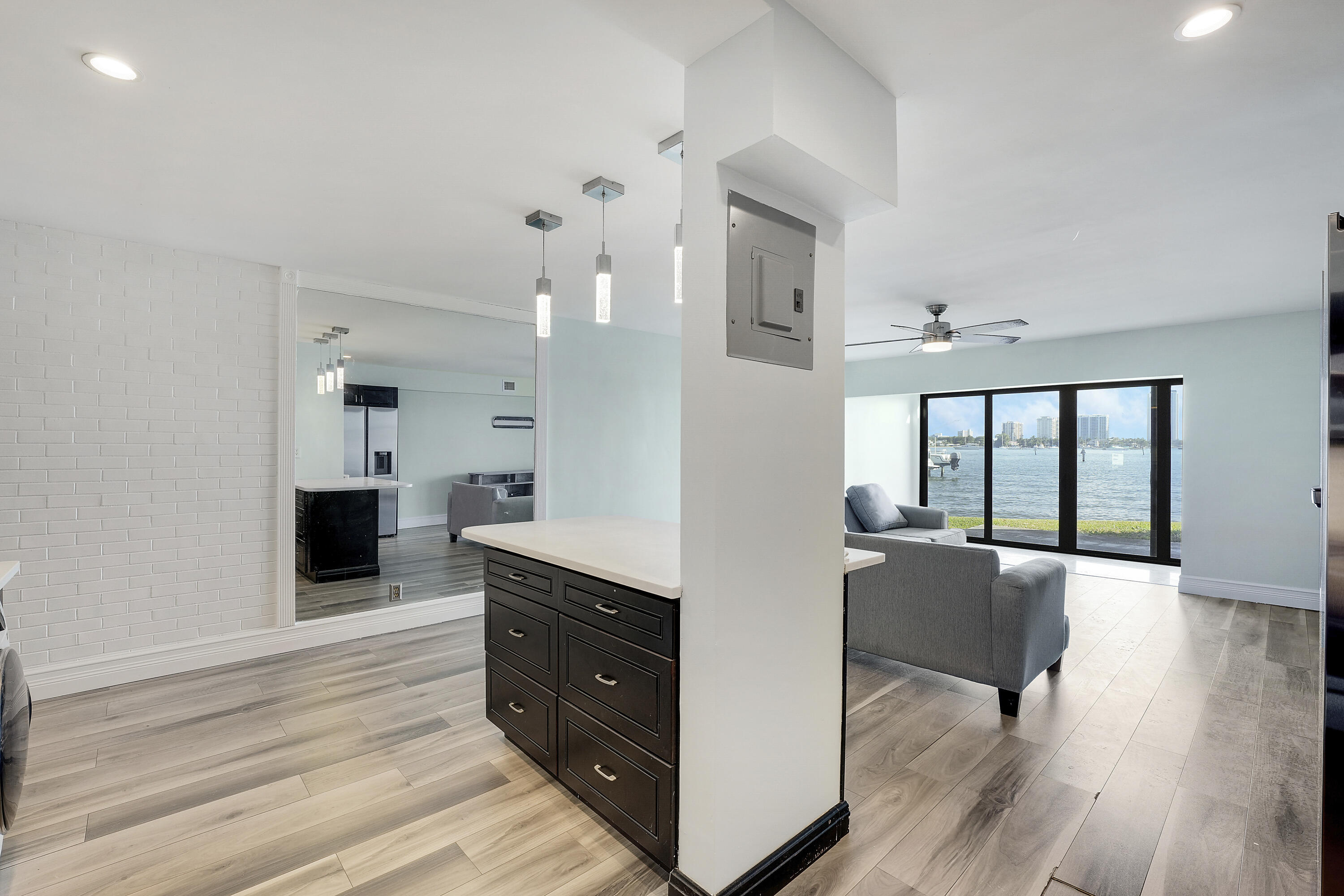 360 Wilma Circle Riviera Beach, FL 33404 - Photo 27 of 42 House-23