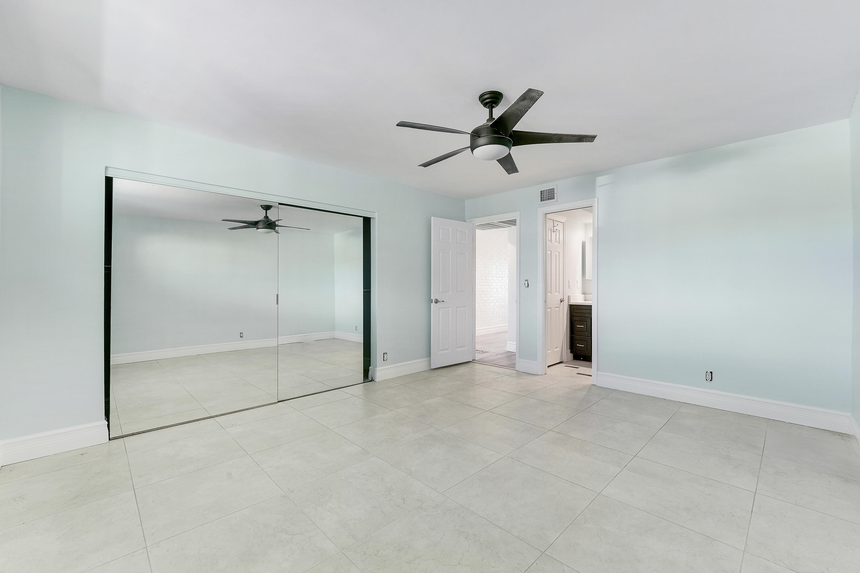 360 Wilma Circle Riviera Beach, FL 33404 - Photo 30 of 42 House-32