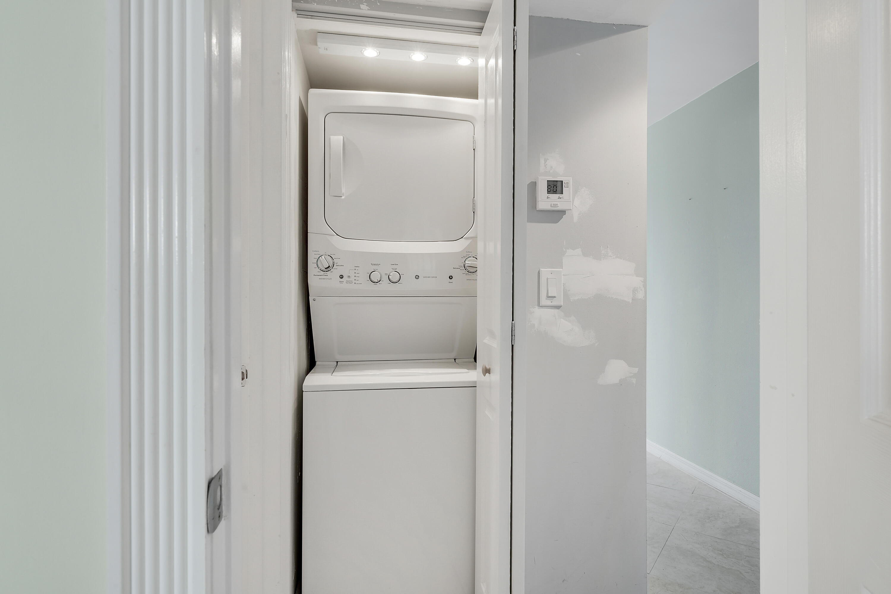 360 Wilma Circle Riviera Beach, FL 33404 - Photo 38 of 42 House-16