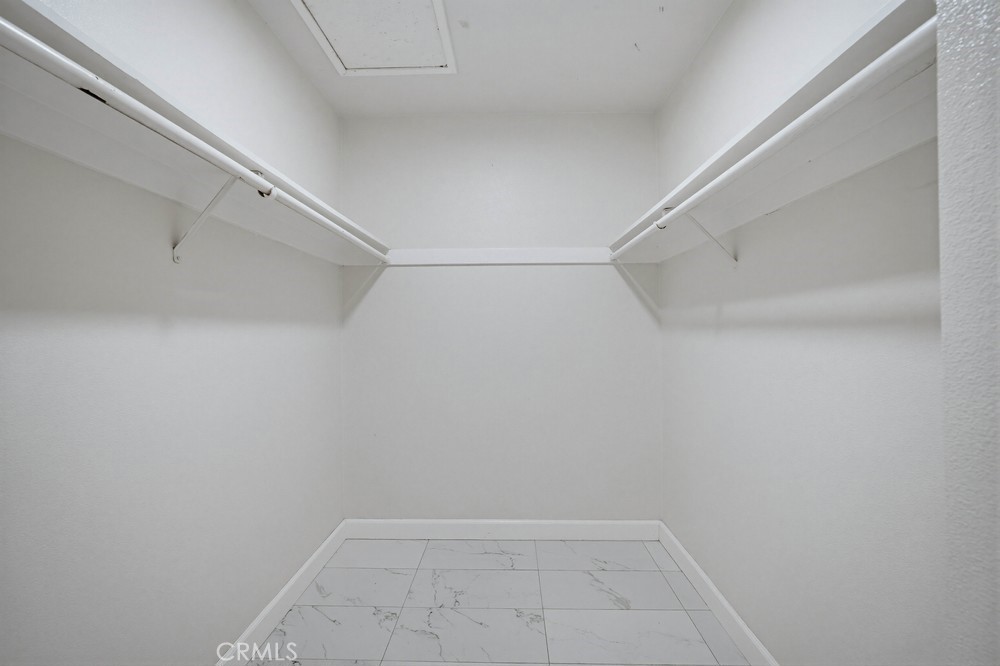 2256 Kentwood Drive Riverside, CA 92507 - Photo 23 of 26 a view of a room