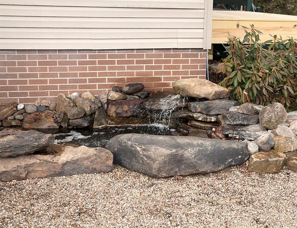 363 Brewer Road Rochester, PA 15074 - Photo 19 of 25 FISH POND