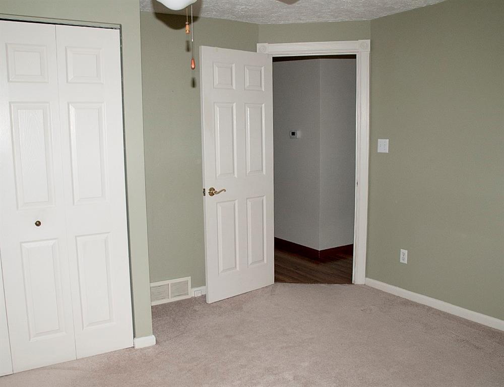 363 Brewer Road Rochester, PA 15074 - Photo 10 of 25 ORGANIZATION SHELVING IN CLOSET