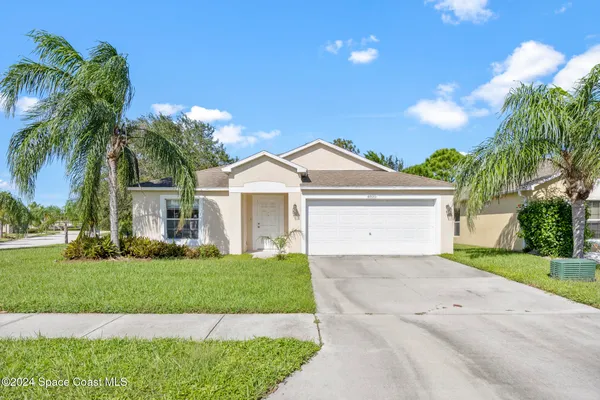 $2,600 | 4800 Manchester Drive, Rockledge, FL 32955