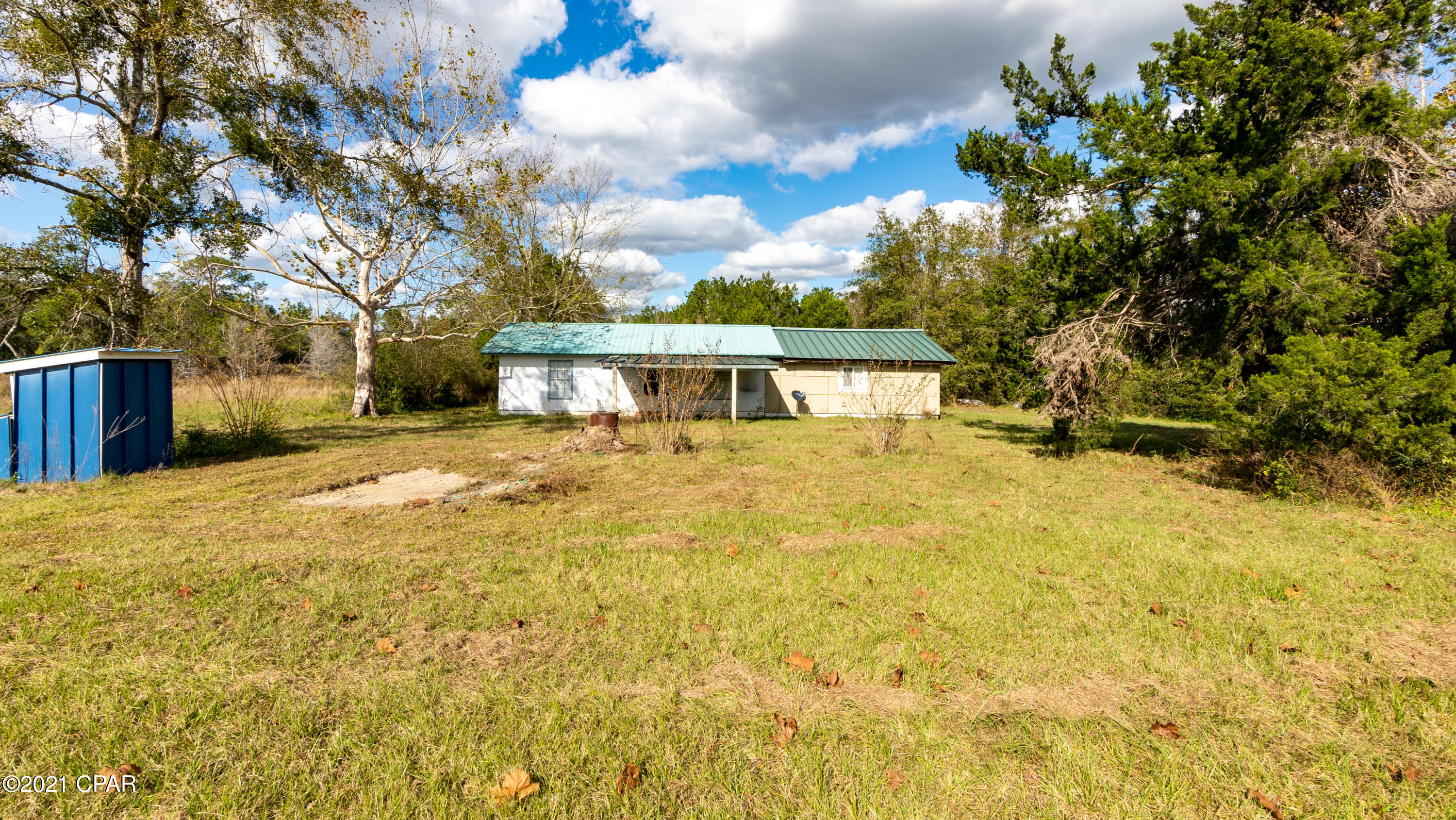 1734 Clayton Road Chipley, FL 32428 - Photo 9 of 29