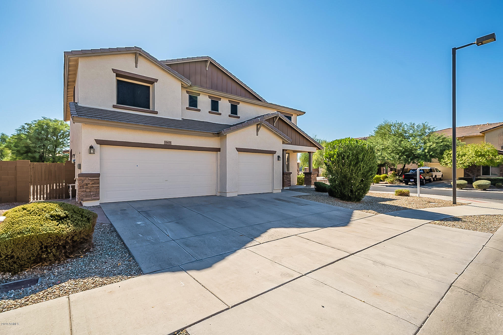 15675 West Cameron Drive Surprise, AZ 85379 - Photo 11 of 95 Cameron-1
