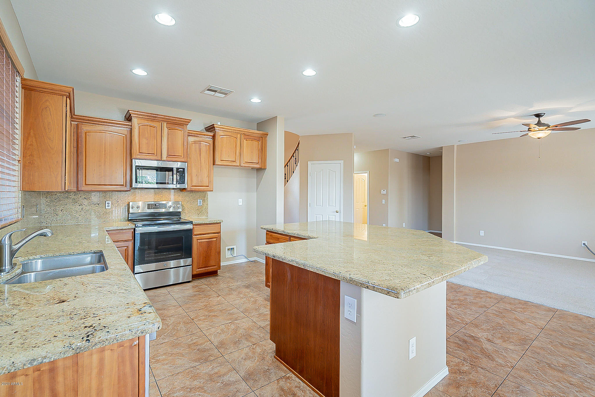 15675 West Cameron Drive Surprise, AZ 85379 - Photo 38 of 95 Cameron-29
