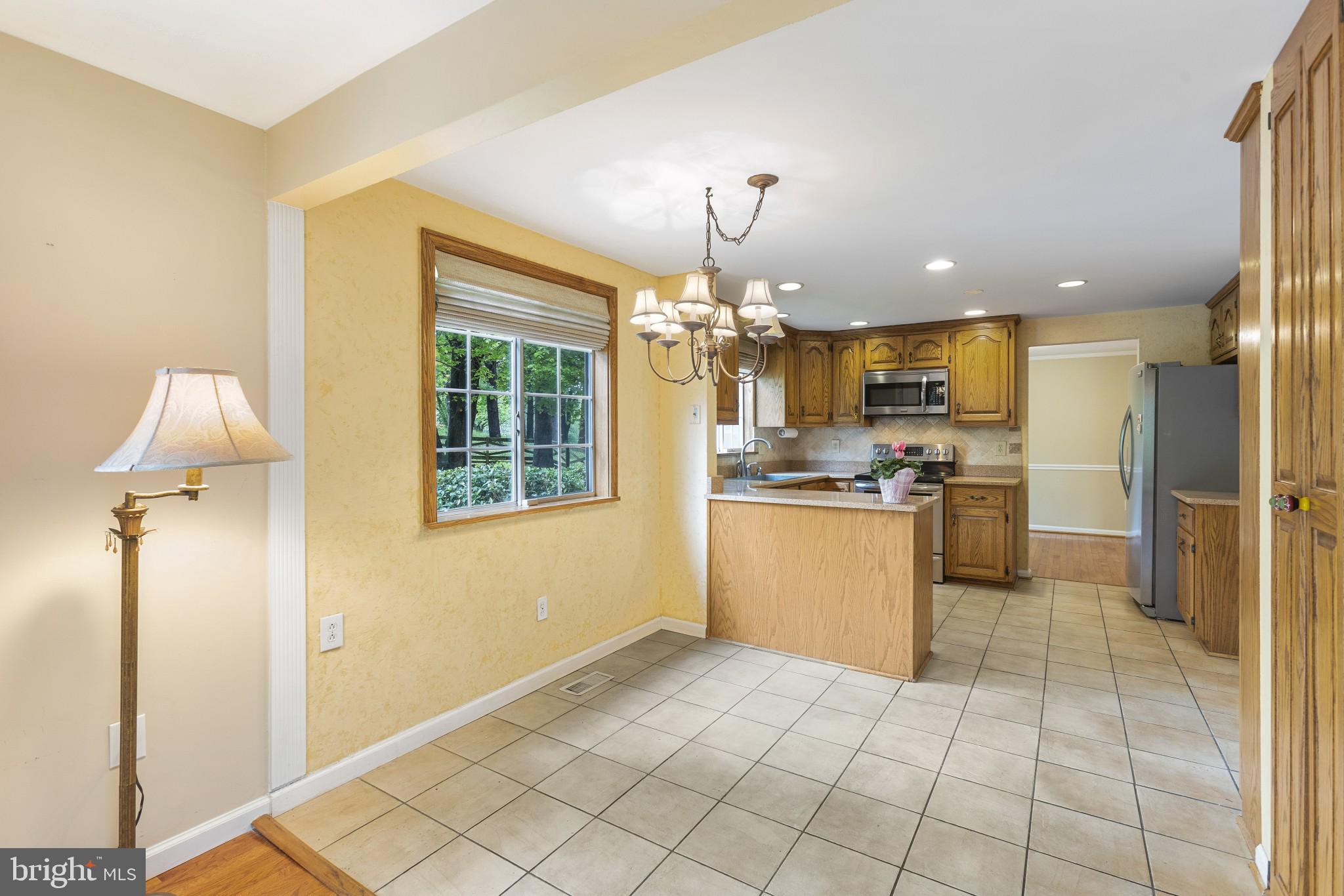 9740 Wightman Road Gaithersburg, MD 20882 - Photo 18 of 51 Gallery Image 18