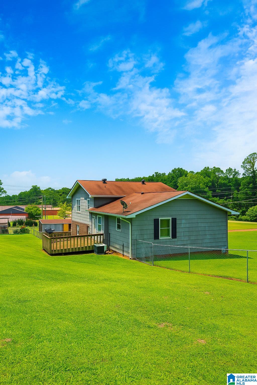634 Taylors Chapel Road Anniston, AL 36201 - Photo 3 of 16