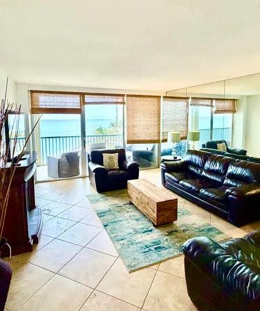 $3,800 | 5400 North Ocean Drive, Unit 5C, Singer Island, FL 33404