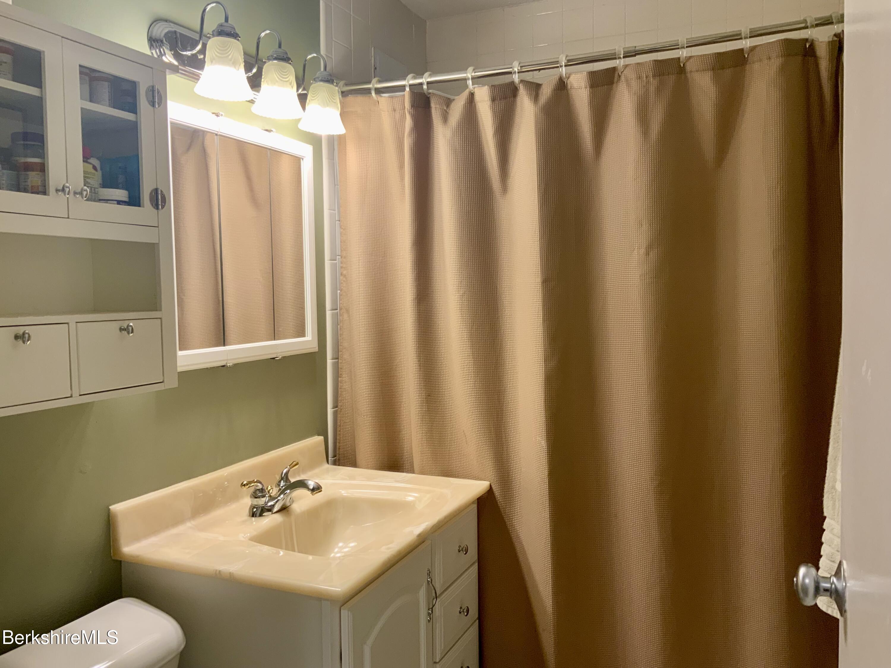 9 Rolling Hills, Unit 5 Lenox, MA 01240 - Photo 15 of 23 Guest Bathroom