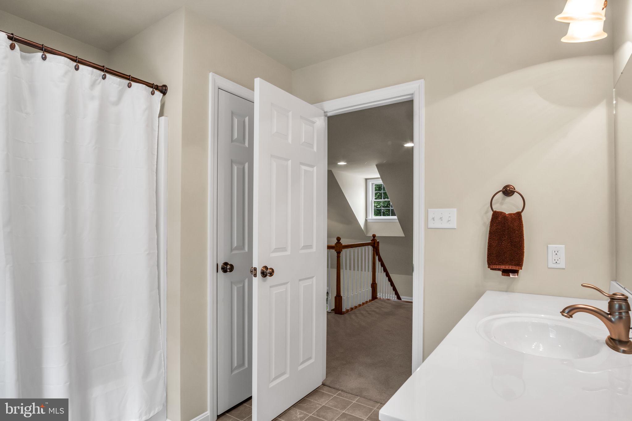 362 Aberdeen Road Elizabethtown, PA 17022 - Photo 23 of 67 a bathroom with a sink and a mirror