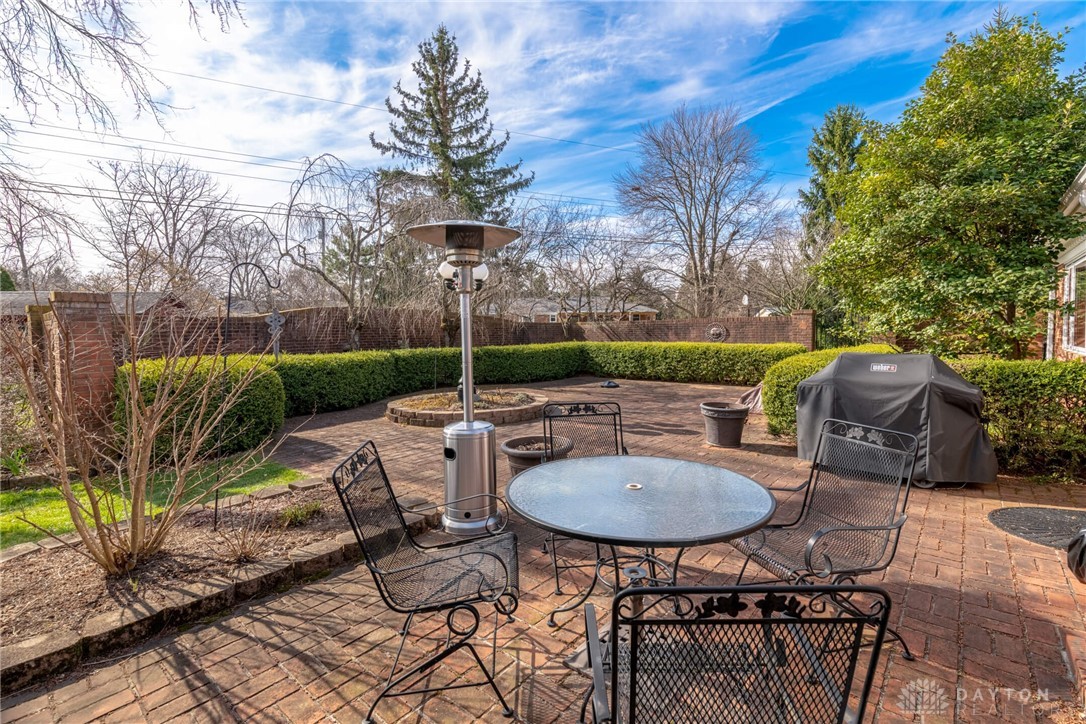 3432 Westbury Road Kettering, OH 45429 - Photo 55 of 74 Patio and outdoor living space
