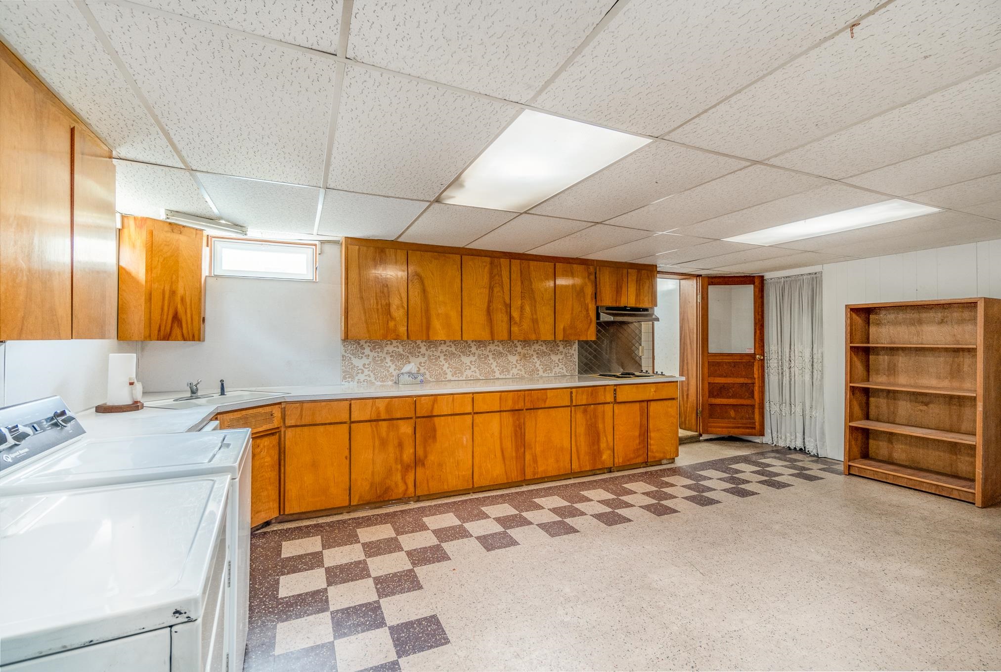 810 Bay Road Bay City, MI 48706 - Photo 17 of 28 Gallery Image 17