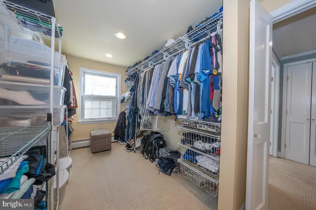 $995,000 | 334 Echo Valley Lane, Newtown Square, PA 19073