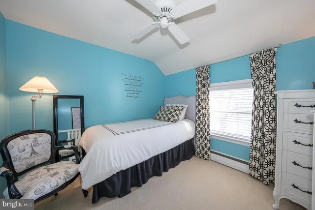 $995,000 | 334 Echo Valley Lane, Newtown Square, PA 19073