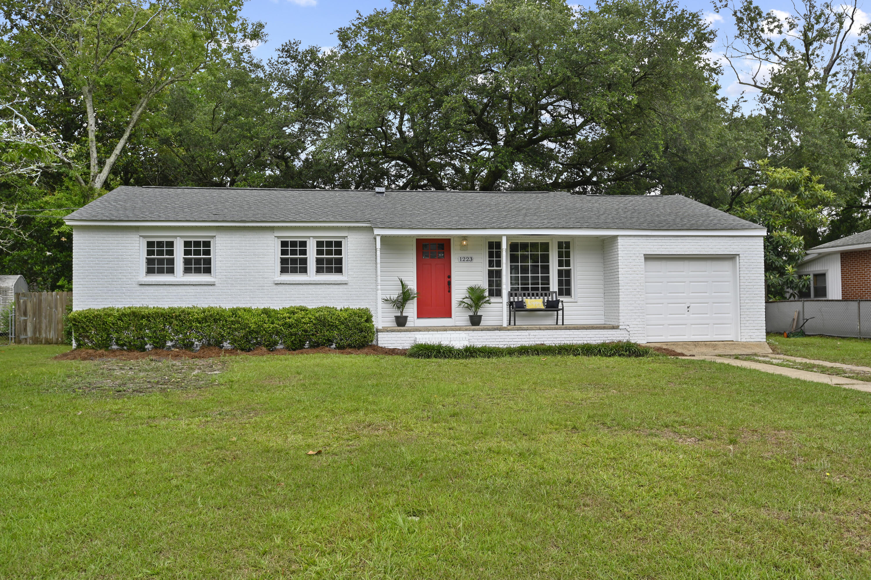 1223 Springhill Road Hanahan, SC 29410 - Photo 1 of 30 _DSC3901