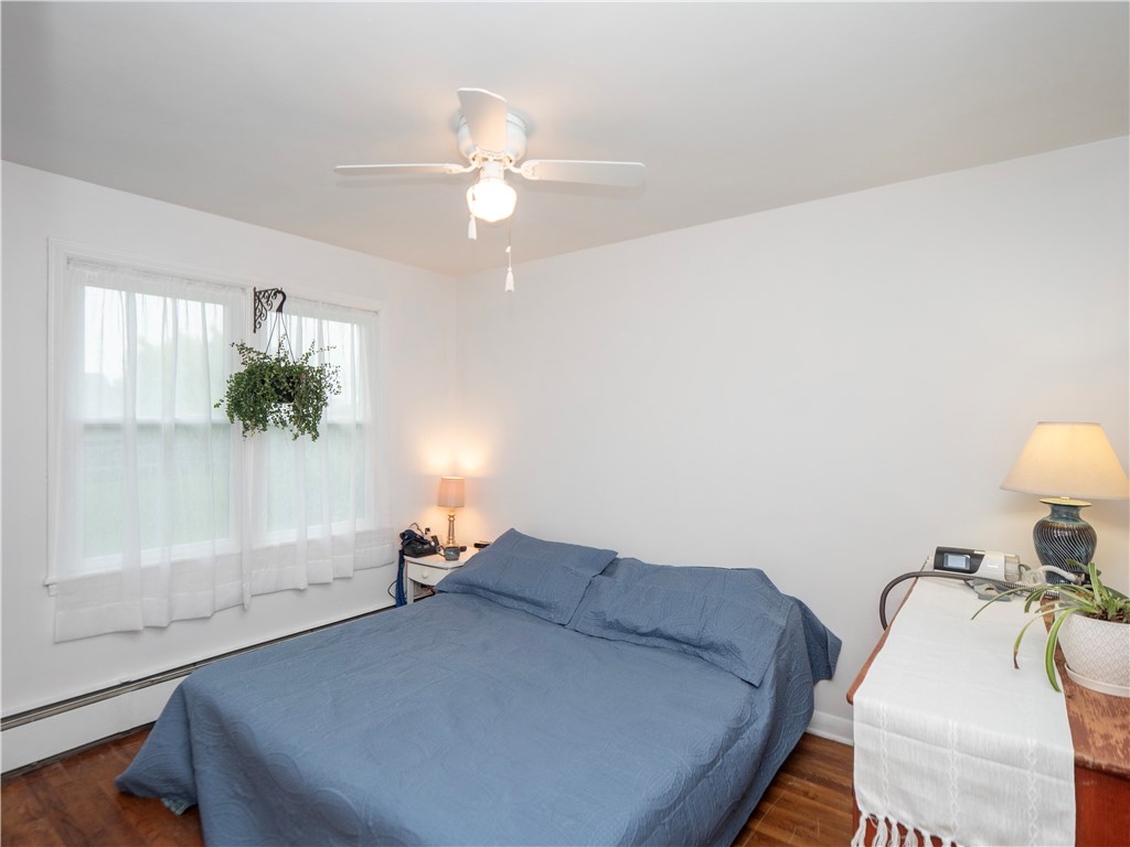 52 Stage Coach Road Portsmouth, RI 02871 - Photo 18 of 47 Primary bedroom