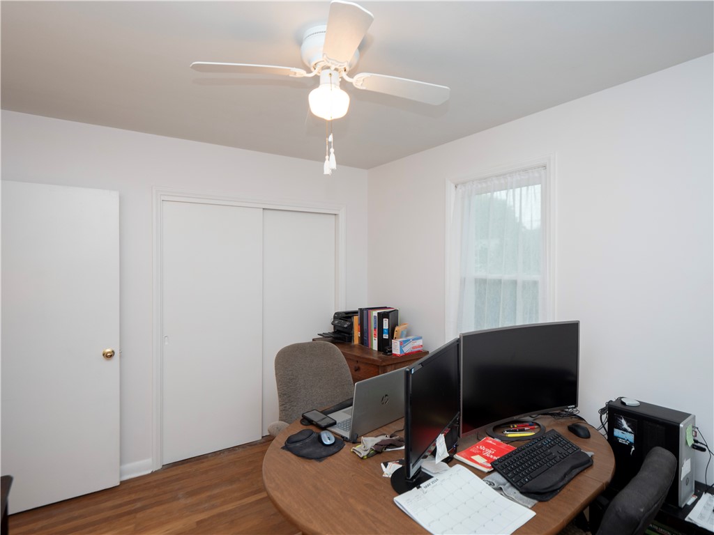 52 Stage Coach Road Portsmouth, RI 02871 - Photo 25 of 47