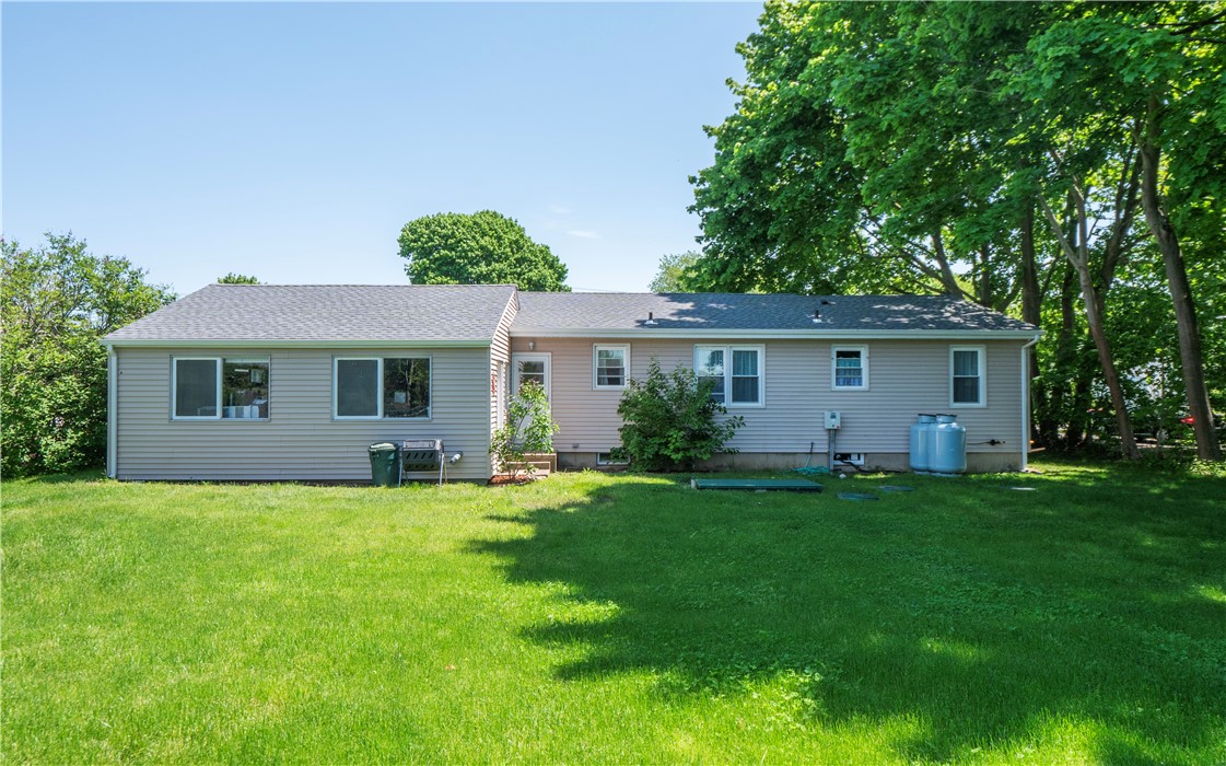 52 Stage Coach Road Portsmouth, RI 02871 - Photo 36 of 47