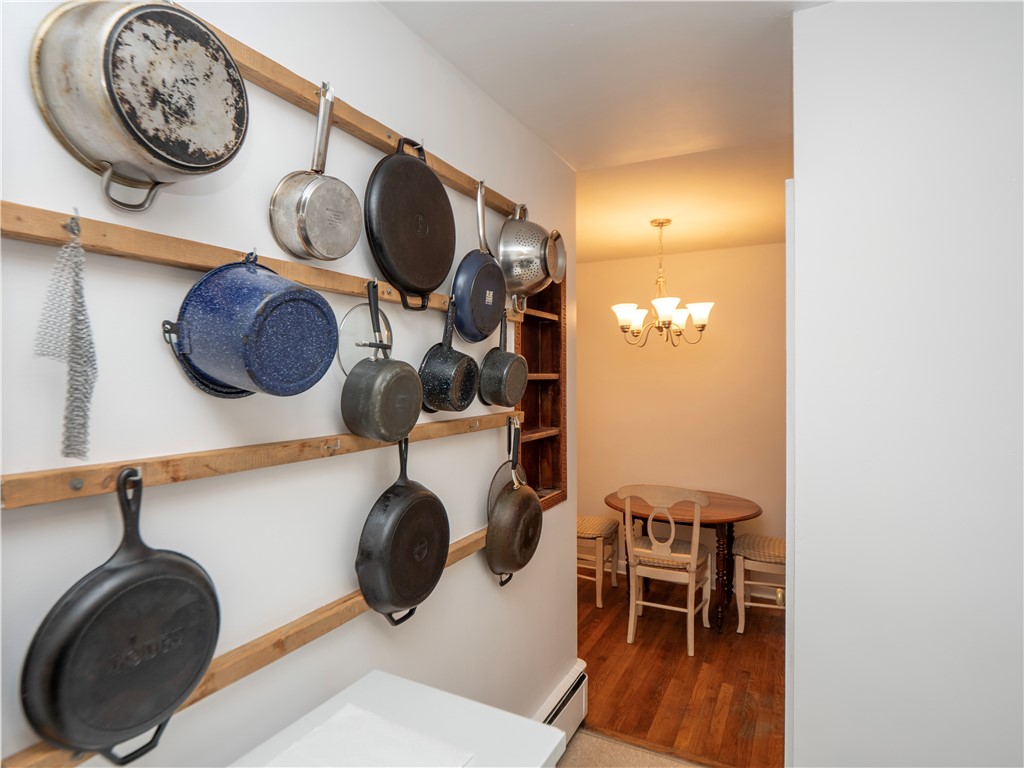 52 Stage Coach Road Portsmouth, RI 02871 - Photo 9 of 47