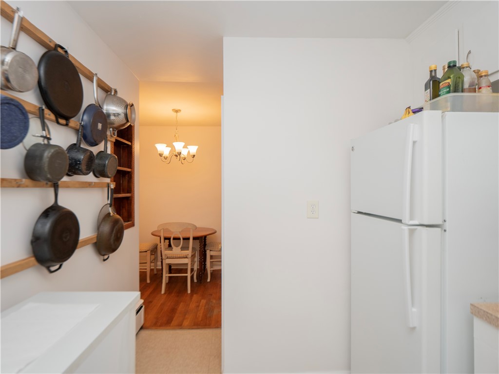 52 Stage Coach Road Portsmouth, RI 02871 - Photo 10 of 47