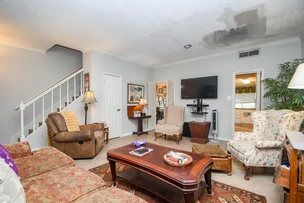 $150,000 | 14715 Barryknoll Lane, Unit 133, Houston, TX 77079