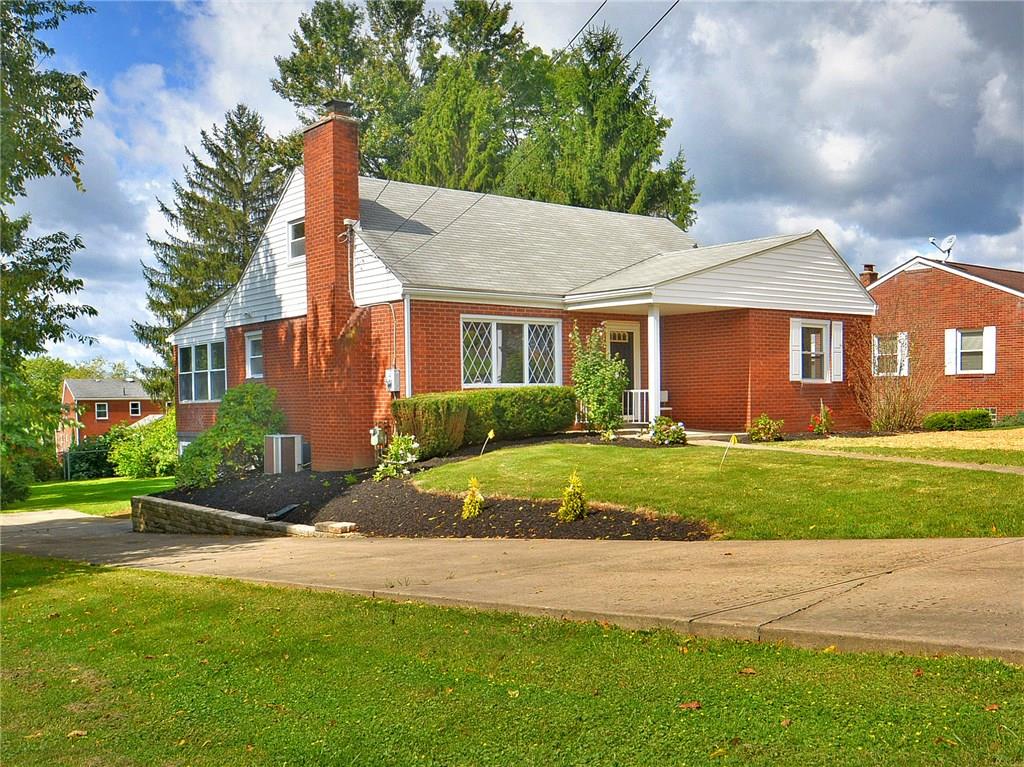 229 Reed Street Lower Burrell, PA 15068 - Photo 1 of 16 Gallery Image 1