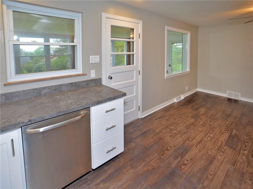 229 Reed Street Lower Burrell, PA 15068 - Photo 4 of 16 Gallery Image 4
