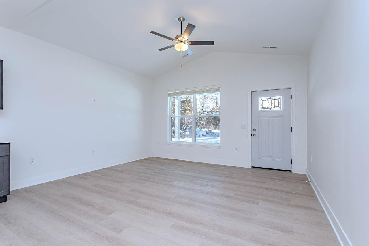 1336 Curran Street Rhinelander, WI 54501 - Photo 7 of 38 Gallery Image 7