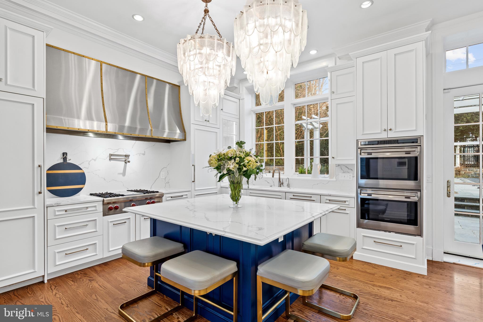 207 East Highfield Road Baltimore, MD 21218 - Photo 15 of 48