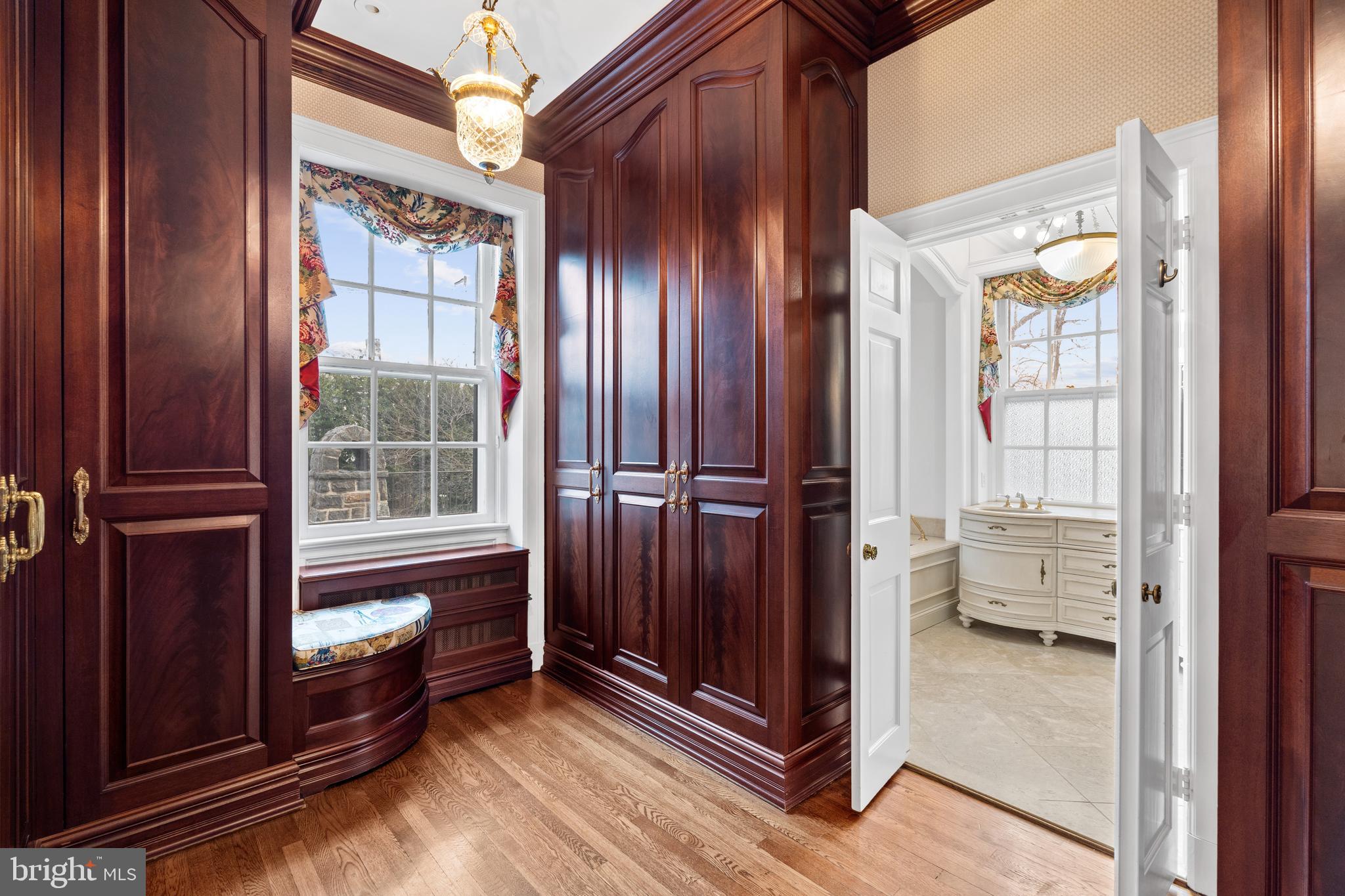 207 East Highfield Road Baltimore, MD 21218 - Photo 23 of 48