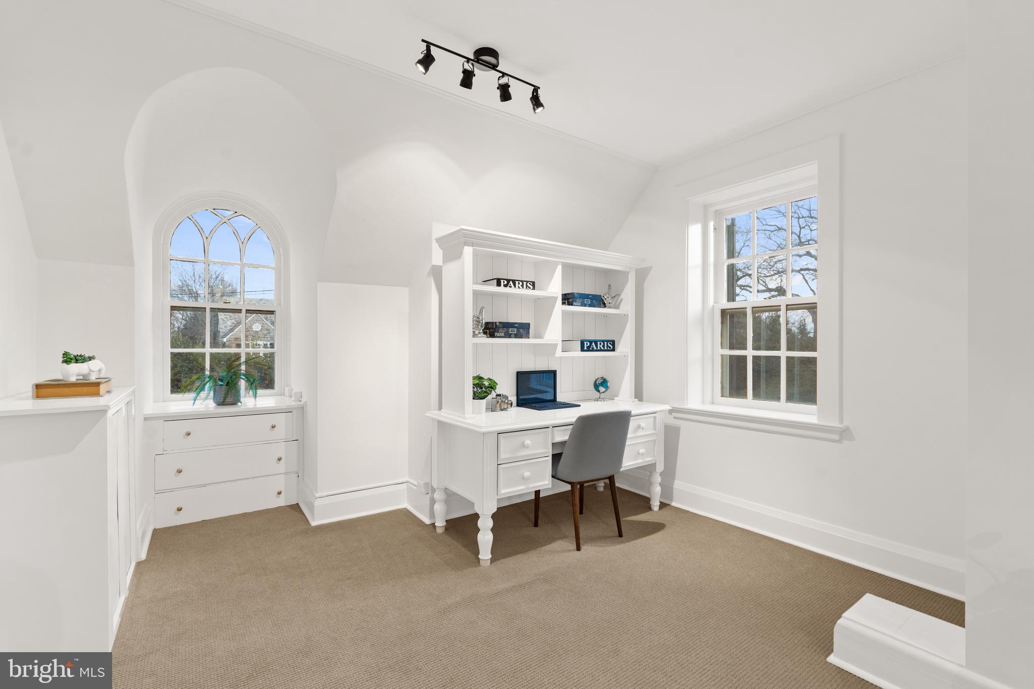 207 East Highfield Road Baltimore, MD 21218 - Photo 31 of 48