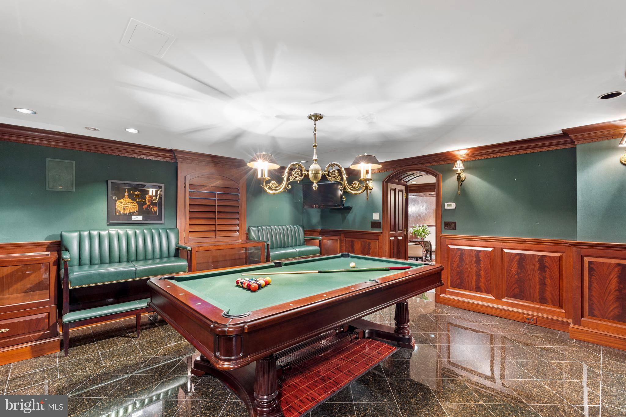 207 East Highfield Road Baltimore, MD 21218 - Photo 37 of 48